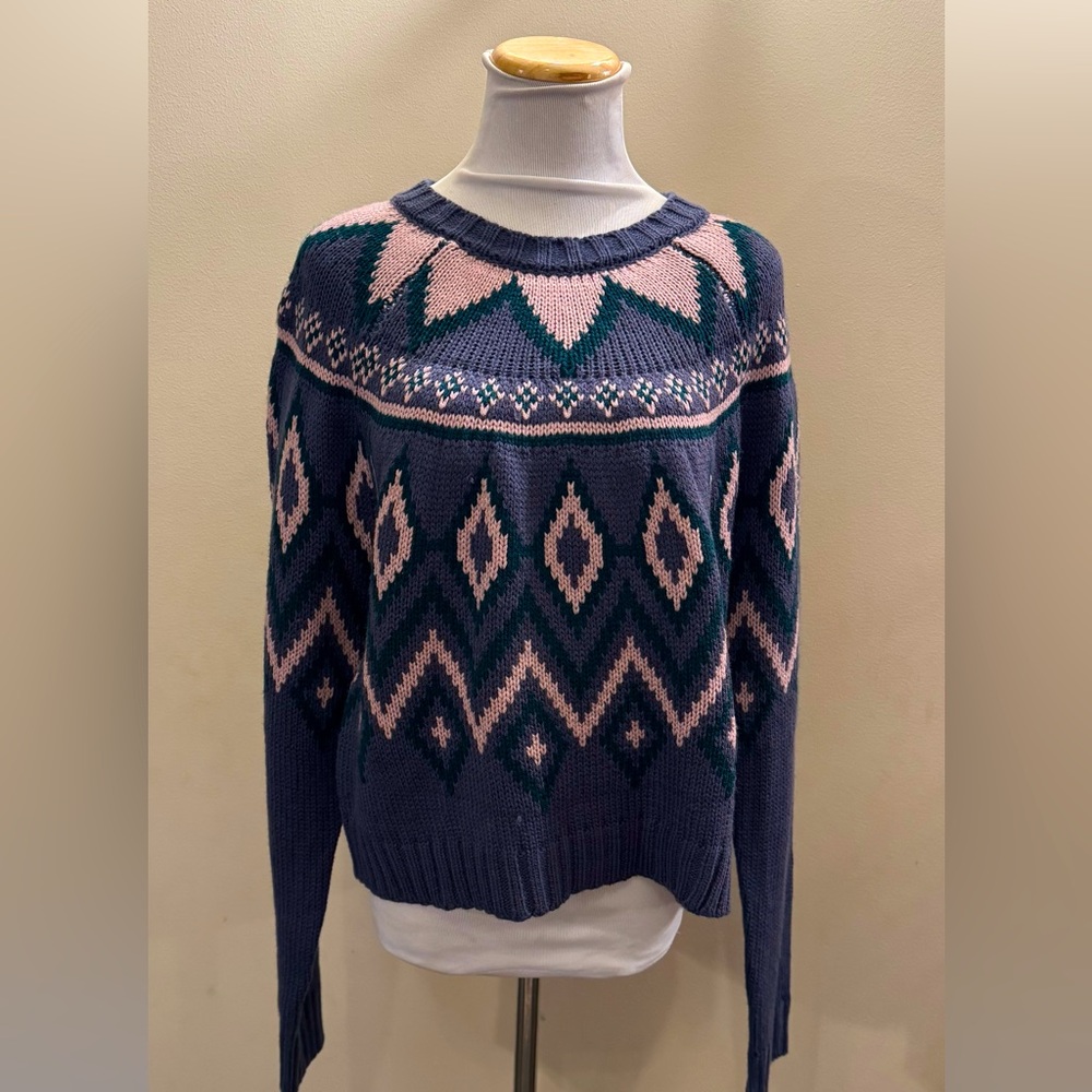 True Craft NWT Sweater
